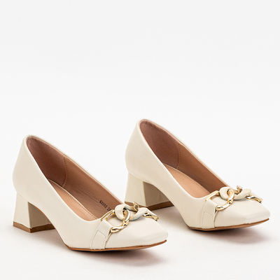 Кремові жіночі туфлі на низьких підборах Vetina