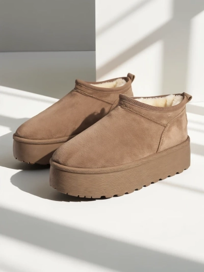 Royalfashion Damen Kurzstiefel a'la Schneestiefel Ozozi