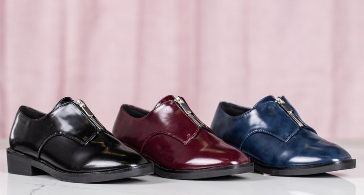 Dunkelblaue Schuhe mit niedrigen Absätzen Losientos - Footwear