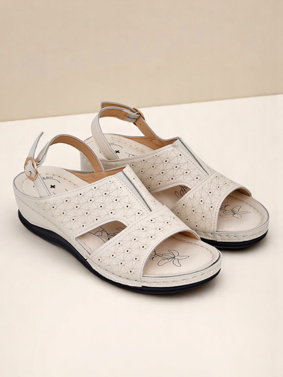 Royalfashion Damensandalen mit kleinem Keilabsatz Komfort Schick
