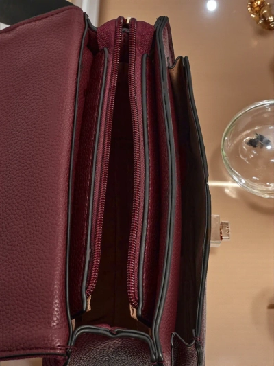 Kleine Damenhandtasche aus Öko-Leder Esmira