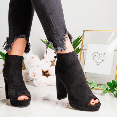 Schwarze Stiefel am Pfosten mit Öffnung Marisha - Footwear