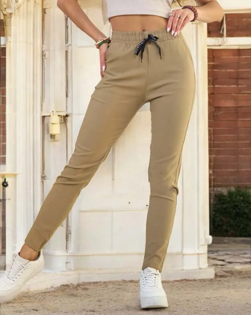 Жіночі прямі тканинні штани Royalfashion