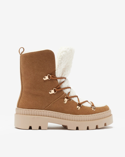 Royalfashion Damen isolierte Trapperstiefel mit Schafsfell in der Farbe camel Lery Walk