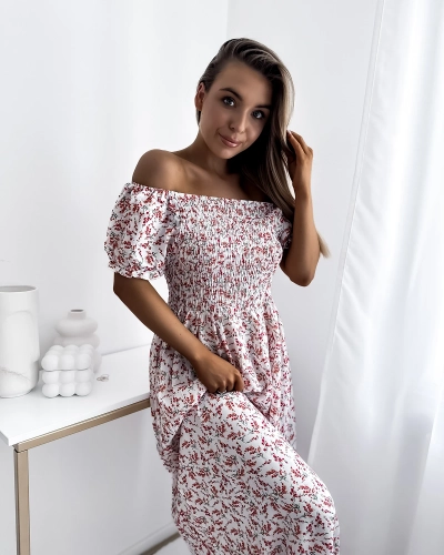 Біла жіноча сукня міді в квіточку - Одяг