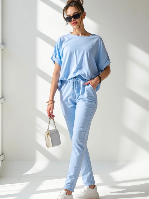 Роялфешн Жіночий комплект з бавовни з коротким рукавом та прямими штанами