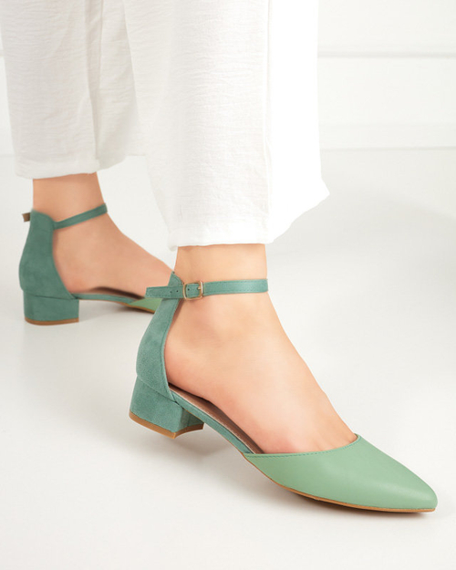 Зелені жіночі босоніжки на низькому каблуці Areda