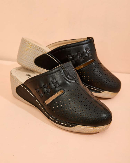 Royalfashion Жіночі шльопанці на низьких підборах Albov