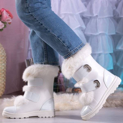 OUTLET Weiße Schneeschuhe mit Fell von Dassacia - Footwear