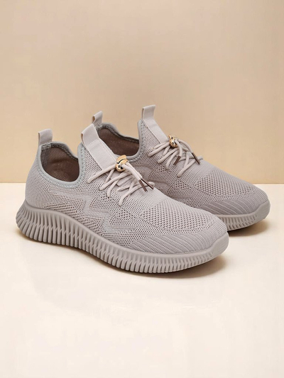 Aurelia Bianca - weiße Damen-Sneakers von Royalfashion mit flacher Sohle