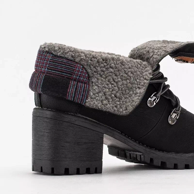 OUTLET Schwarze Damenstiefel auf dem Royaltan-Pfosten - Schuhe