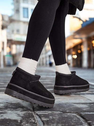 Royalfashion Kurze Damen Schneestiefel à la Biovve