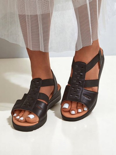 Royalfashion Damensandalen mit niedrigem Keilabsatz Sora