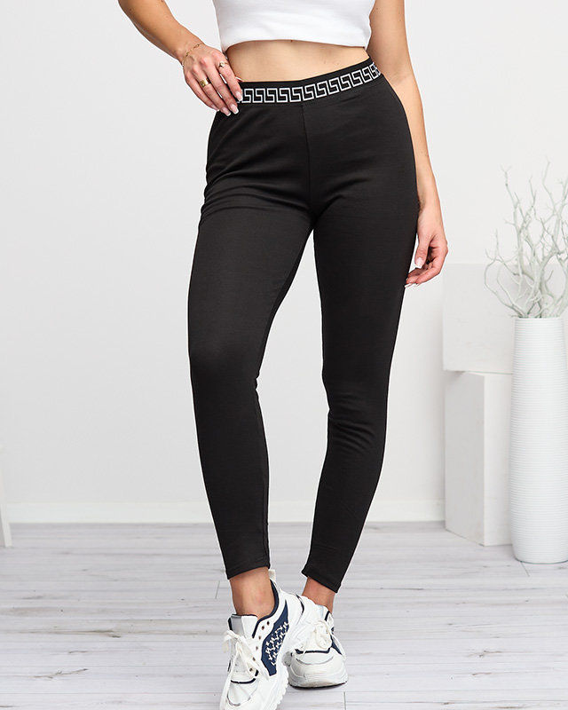 Schwarze klassische Damen-Leggings aus Baumwolle - Kleidung