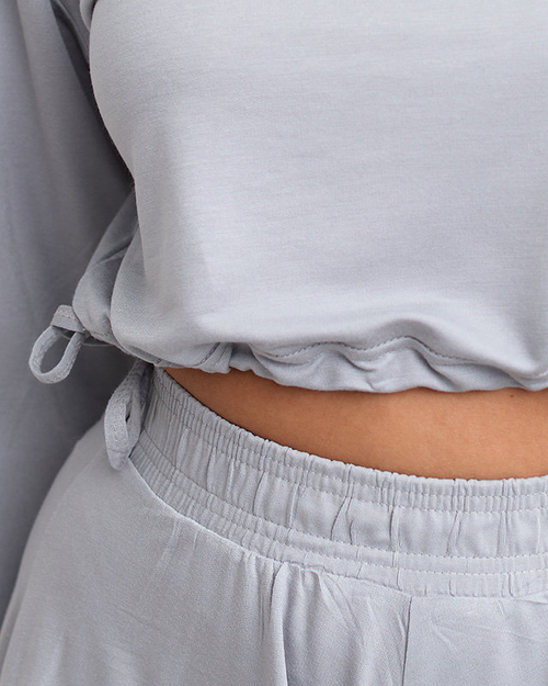 Жіночий спортивний комплект сірого кольору - Одяг