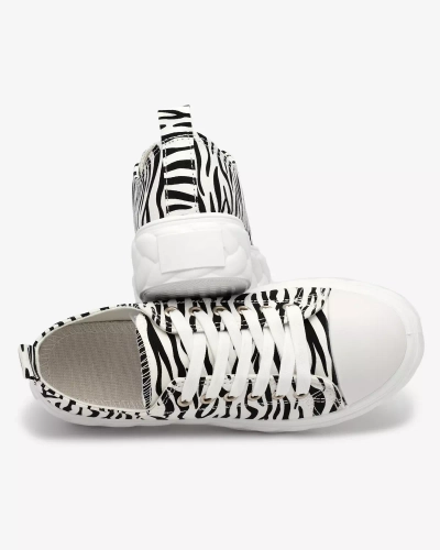 Royalfashion Schwarz-weiße Damen-Plateau-Sneakers Atredika