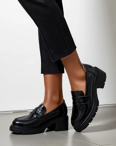 Royalfashion Damenmokassins auf niedrigem Absatz Tollino