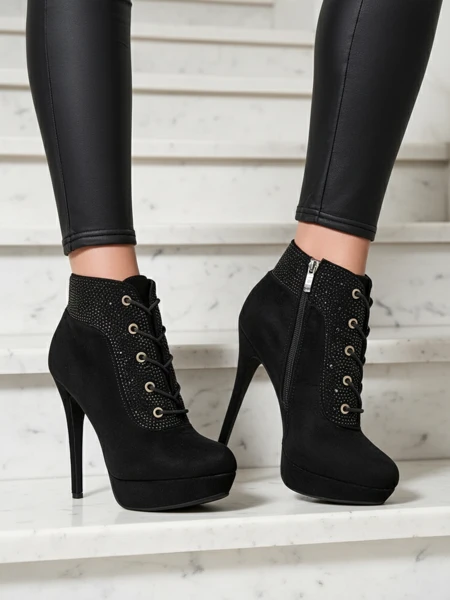 Royalfashion Damen Stiefeletten mit Absatz und Strass Efelolo