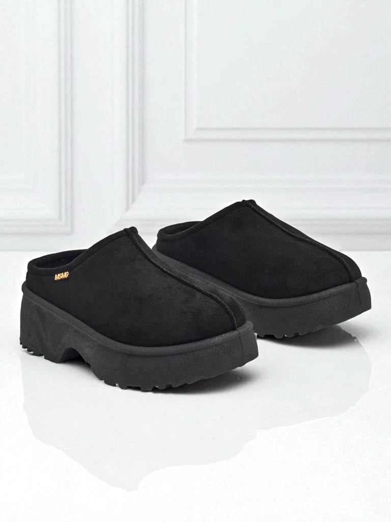 Kurze Damenstiefel a'la Schneestiefel mit Fell Noelina