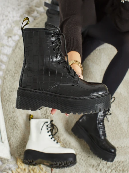 Damen Worker Boots mit Prägung Arvessa