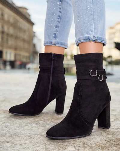 Royalfashion Damen Stiefeletten auf einem Pfosten Aminor