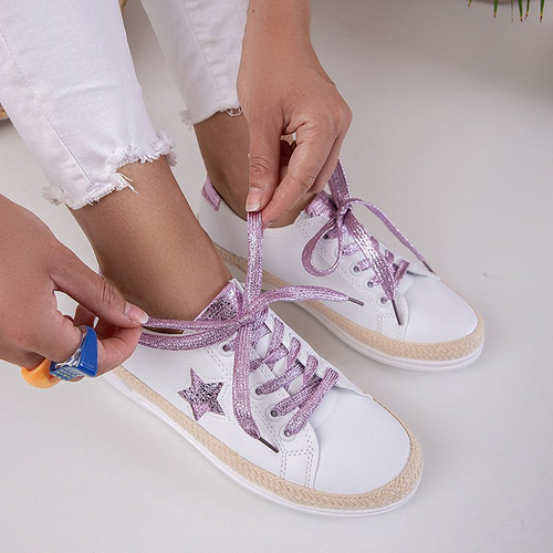 Білі спортивні кеди з оздобленням Estosiu