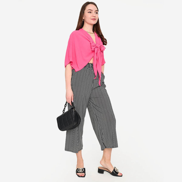 Kurzer Umhang für Damen in Dunkelrosa - Kleidung