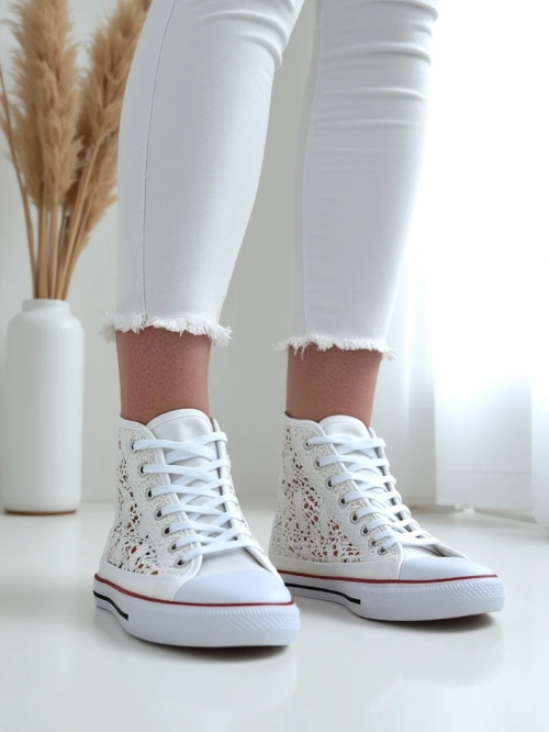 Royalfashion Жіночі перфоровані кросівки Limme