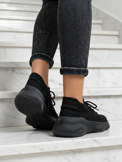 Damen Sneakers Aura Nero Schwarz Stoff Flache Sohle 4.5cm