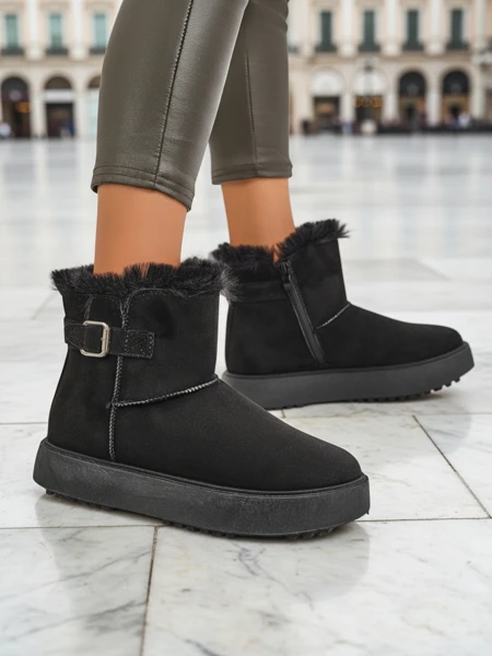 Royalfashion Kurze Damenstiefel im Schneestiefel-Stil Winter Crest