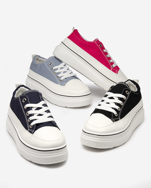 OUTLET Schwarze Damen-Sneakers auf der Veritar-Plattform - Schuhe