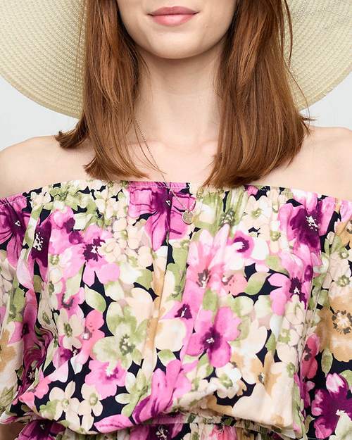 Темно-рожева сукня довжиною до колін з різнокольоровим квітковим візерунком - Одяг