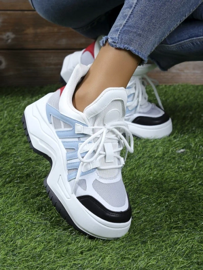 Royalfashion Damen sportliche Sneakers auf dickerer Sohle Loness
