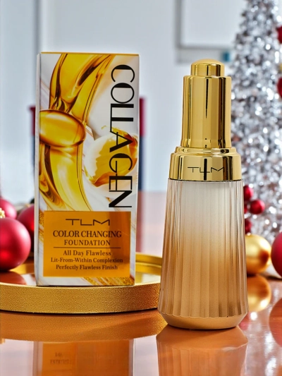 Mattierende Foundation mit Kollagen Sand Nude