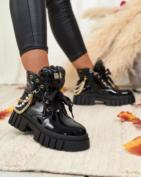 Royalfashion Damen Lackstiefel in schwarz Dahaff