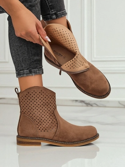 Royalfashion Damen Stiefeletten mit Ajourmuster Toffas