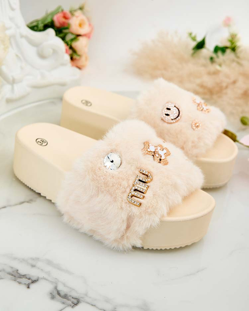 Royalfashion Жіночі шльопанці на платформі Helimme