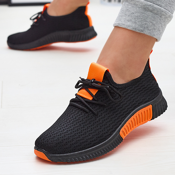 Schwarze Damen-Sportschuhe mit orangefarbenen Einsätzen Keteti - Schuhe