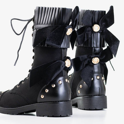 Schwarze Damenstiefel mit Farida-Ornamenten - Schuhe
