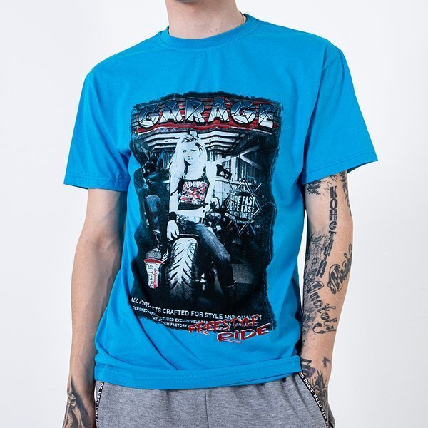 Hellblaues Baumwoll-T-Shirt für Herren, verziert mit einem Aufdruck und der Aufschrift - Kleidung