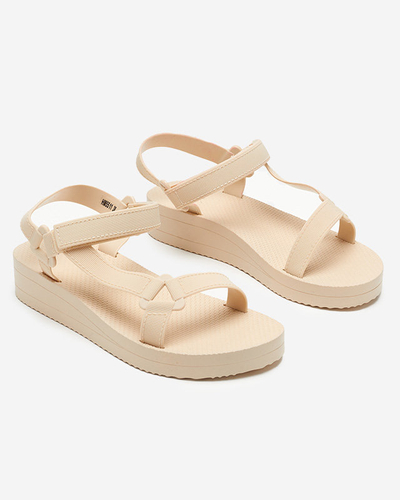 Beige Damen Sandaletten mit flachem Absatz Ostoy-Shoes