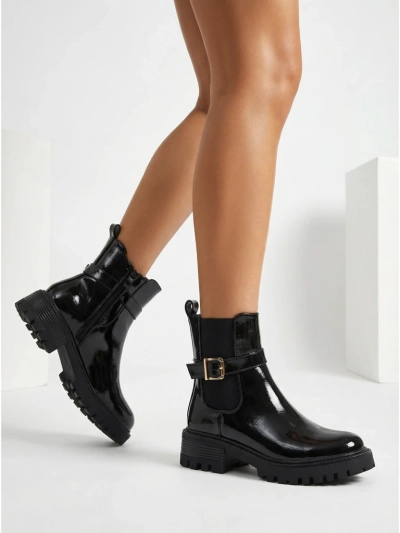 Lackierte Damenstiefeletten aus Öko-Leder Calivi