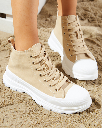 Бежеві жіночі кеди Merrika