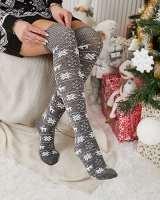 Hellgrau || taubengrau