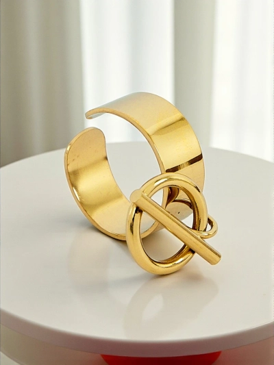 Dolce Vita Armreif-Armband mit dekorativen Charms