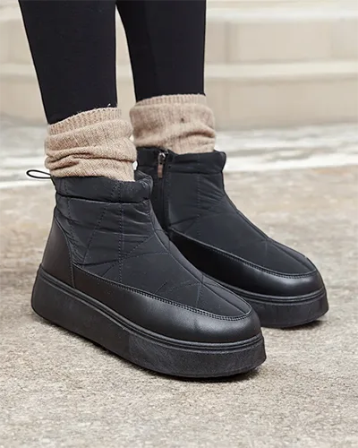 Royalfashion Damen Schneestiefel in schwarzer Farbe Fopinia