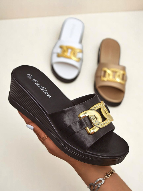 Royalfashion Жіночі босоніжки на танкетці Nolia