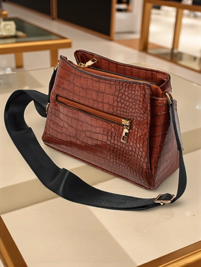 Lackierte kleine Damenhandtasche aus Öko-Leder Midnight Fern