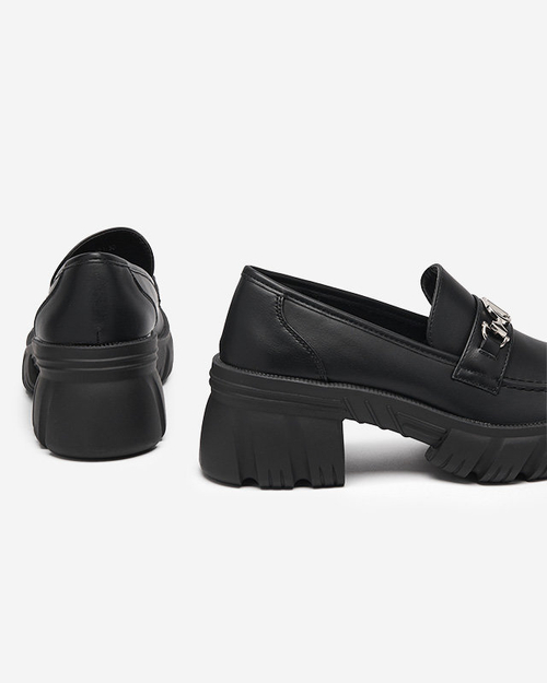 Чорні жіночі лофери на масивній підошві Terima