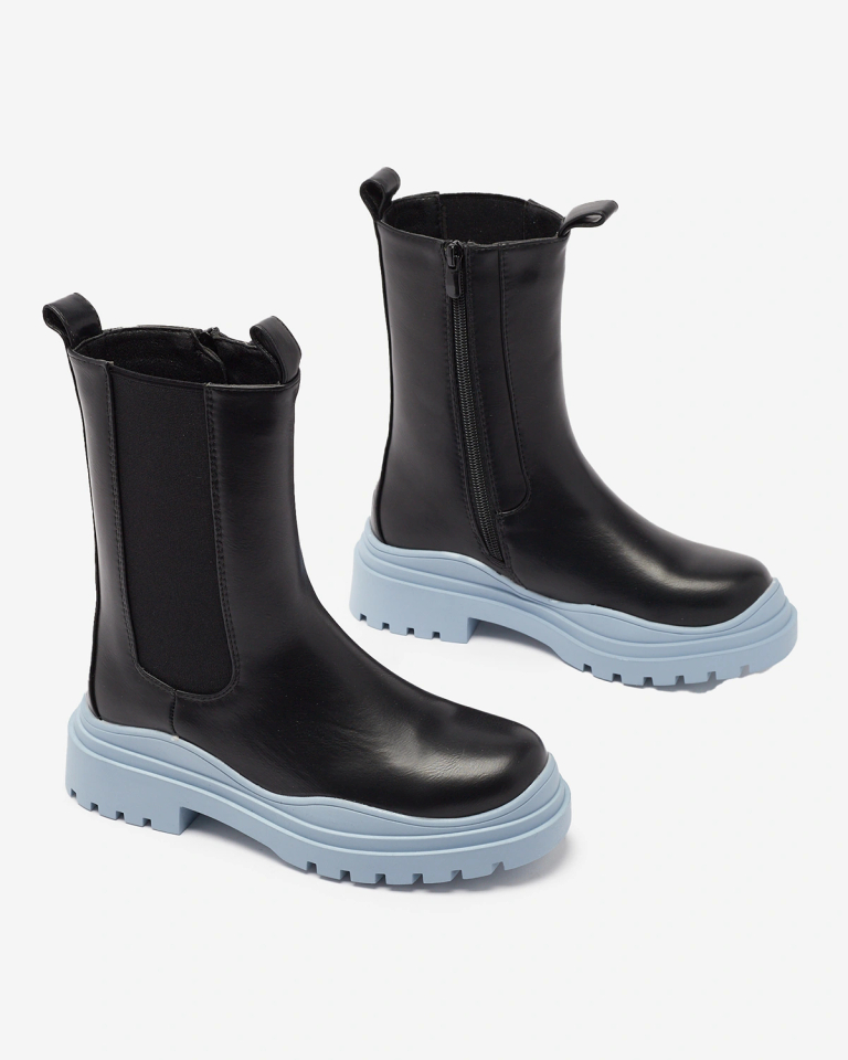 Royalfashion Hohe schwarze Damenstiefel mit blauer Sohle Beerus